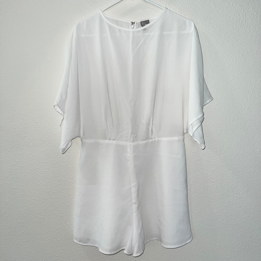 ASOS White Dolman Sleeve Romper women's size 10